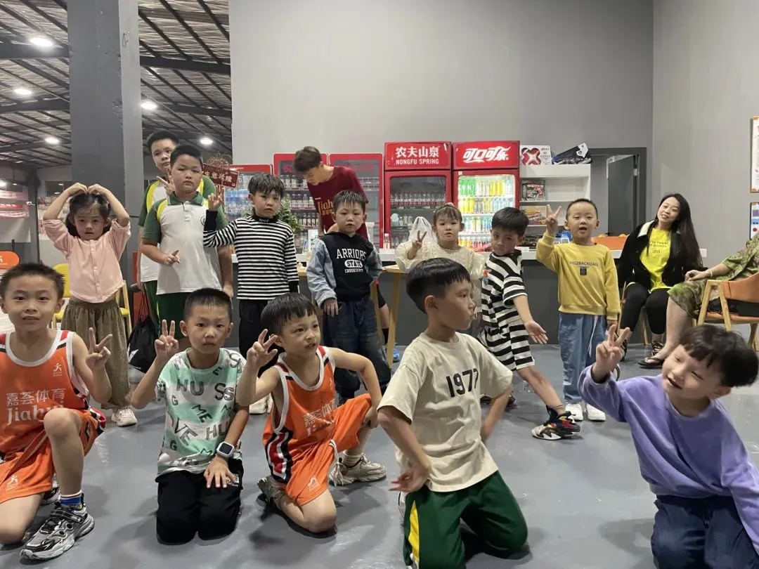 亚军球队的训练方案如何帮助你快速提升篮球技能_2